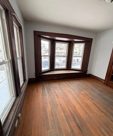 176 Henry St — Photo 15