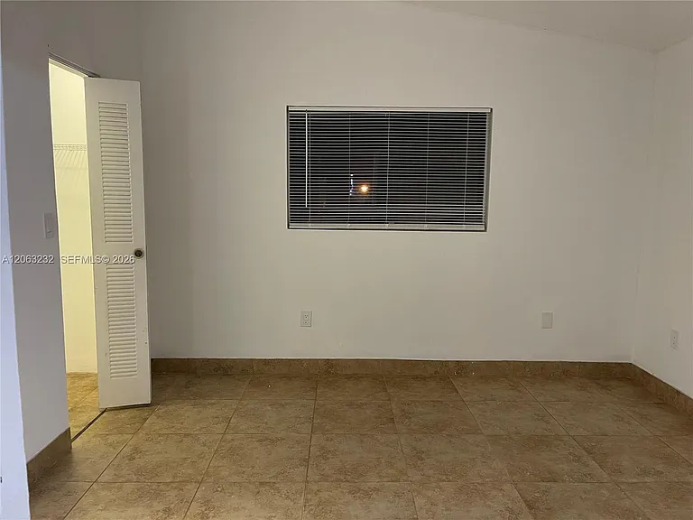 9491 Palm Cir S #203 — Photo 2
