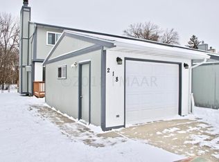 218 5th St NW, West Fargo, ND 58078