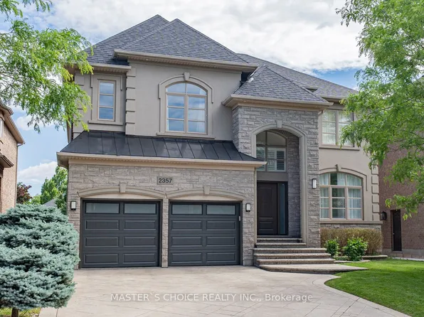 2357 Rideau Dr, Oakville, ON L6H 7R6