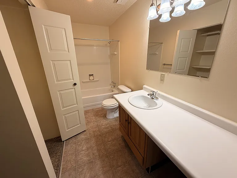 Winding Hills Apartments — Photo 93