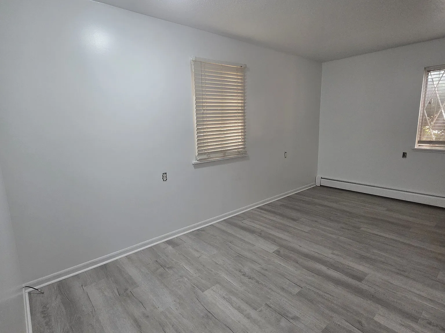 Studio, 600 sqft, $800 — Photo 4