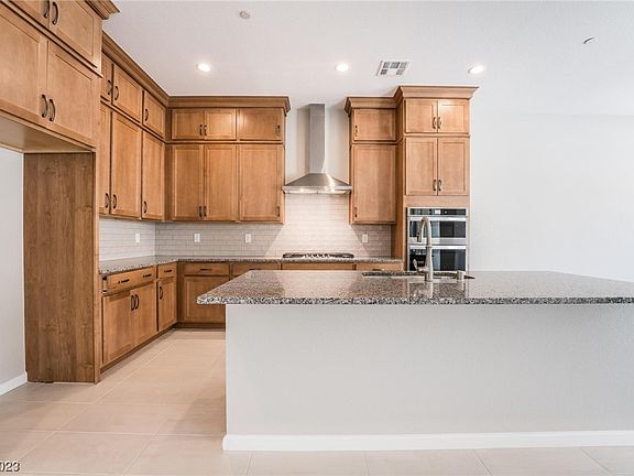 4th image of 8989 Pinyon Bluff St
