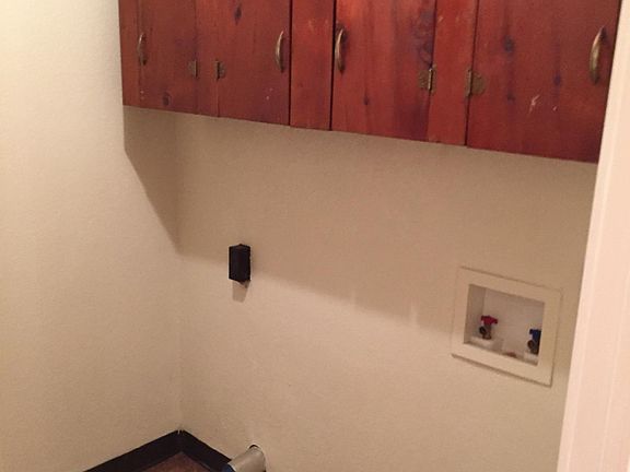 3rd image of 2914 Vance Ave