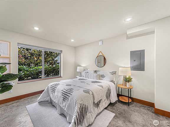 3rd image of 2645 NW 63rd Street