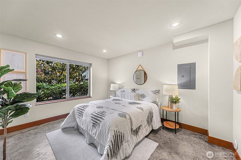 3rd image of 2645 NW 63rd Street