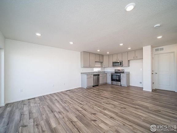 4th image of 5258 Melvick Ln