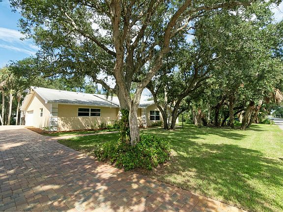 2nd image of 250 Flamingo Dr S