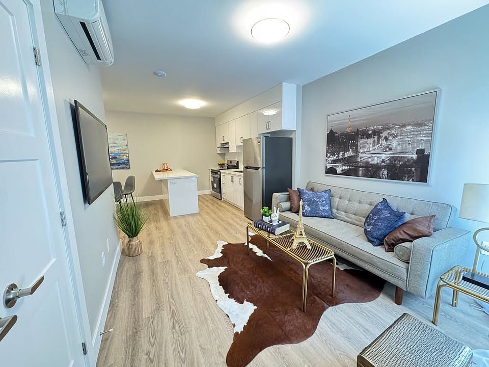 1st image of 199 Pine St #2