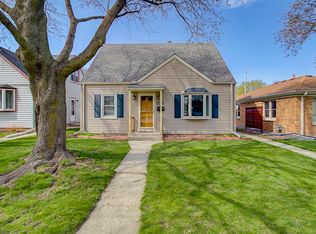 8714 W Becher St, West Allis, WI 53227