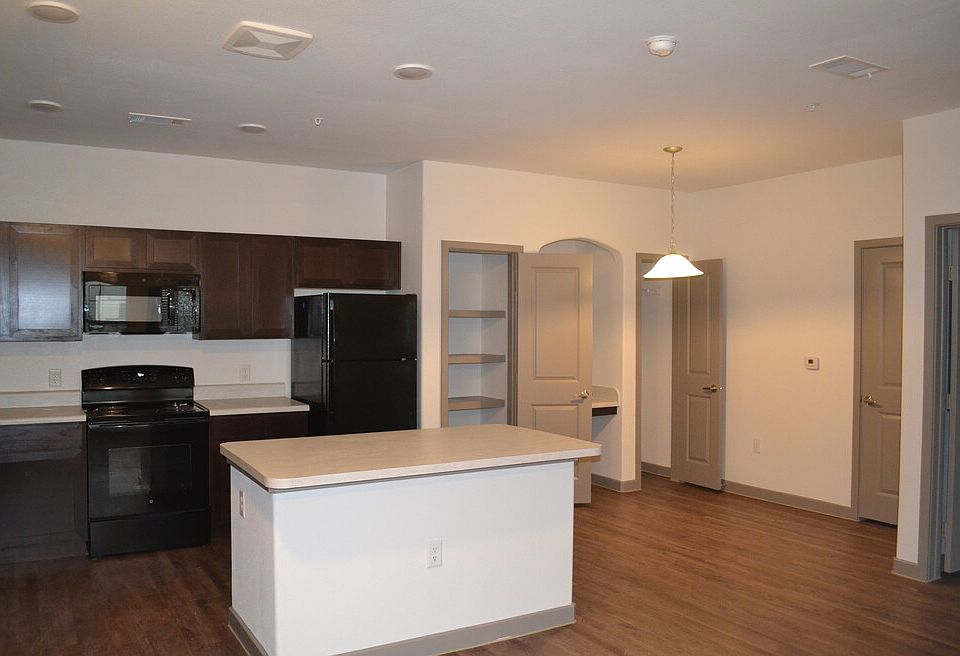 1st image of 4862 Callaghan Rd #11931202