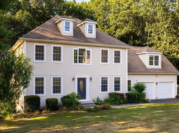 131 Bella Vista Lane, Manchester, CT 06040