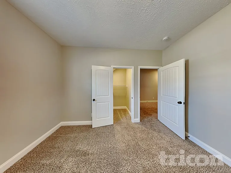 1059 Spicer Dr — Photo 11