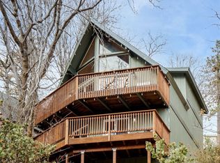 26364 Thunderbird Dr, Lake Arrowhead, CA 92352