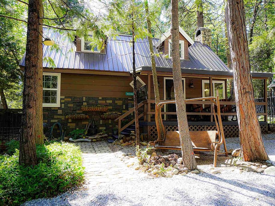 1st image of 23136 Oakview Dr