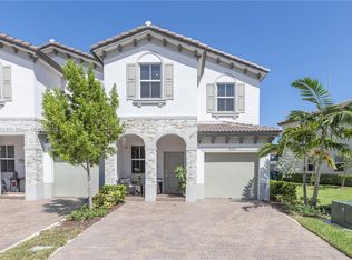 12561 NW 23rd Pl, Miami, FL 33167