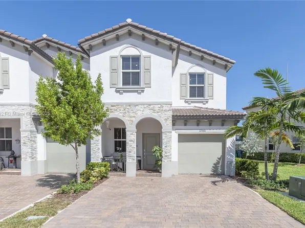 12561 NW 23rd Pl, Miami, FL 33167