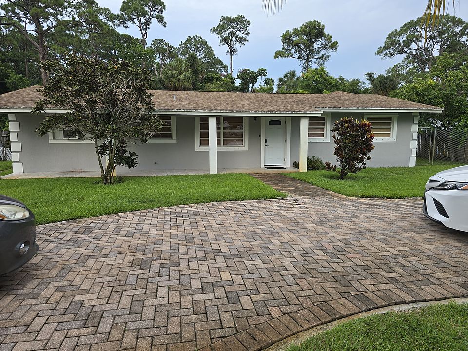 1st image of 350 Forest Estates Dr