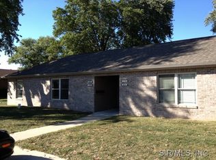 1329 Virginia Ave, Wood River, IL 62095