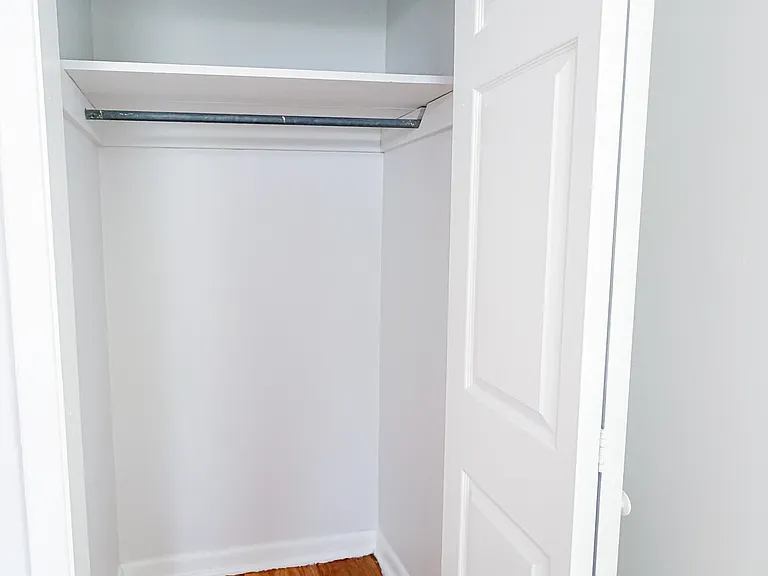 1666 Mayhew St — Photo 35