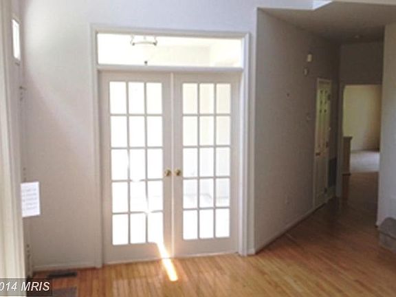 3rd image of 4114 Cardinal Crest Dr