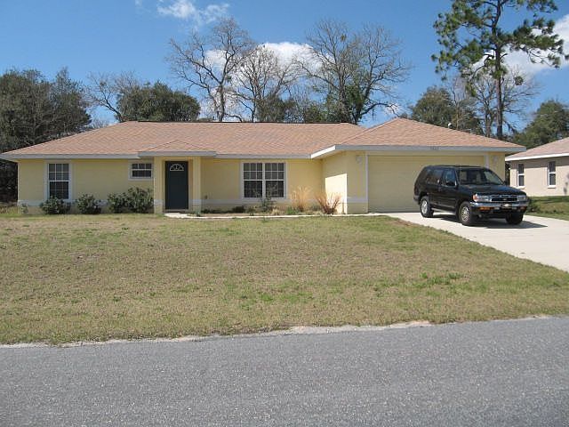 1st image of 5862 N Claremont Dr