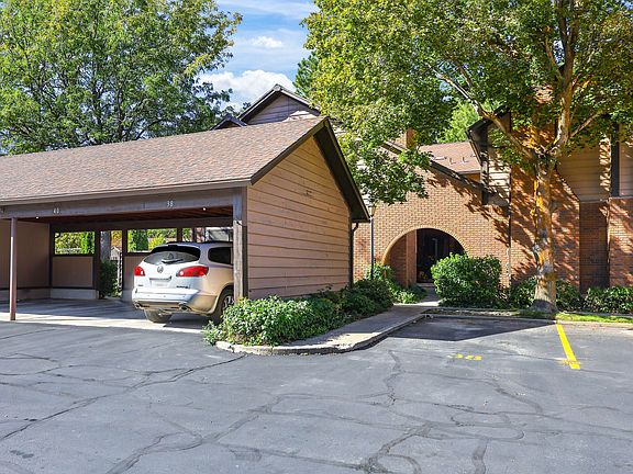 2nd image of 1120 Canyon Rd APT 38