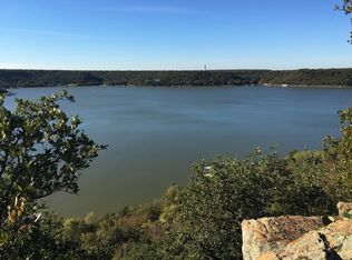 3130 N Lakeview Dr, Palo Pinto, TX 76484