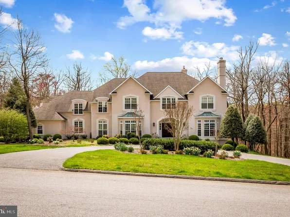 13 Laurelford Ct, Cockeysville, MD 21030