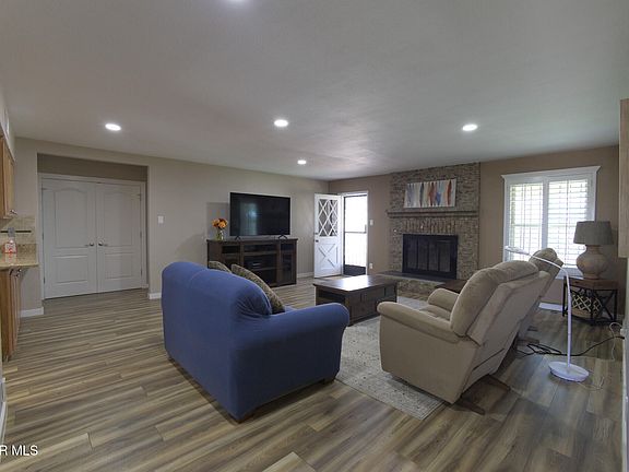 4th image of 7036 El Cajon Dr