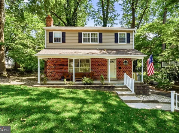 110 Lansdowne Ct, Lansdowne, PA 19050