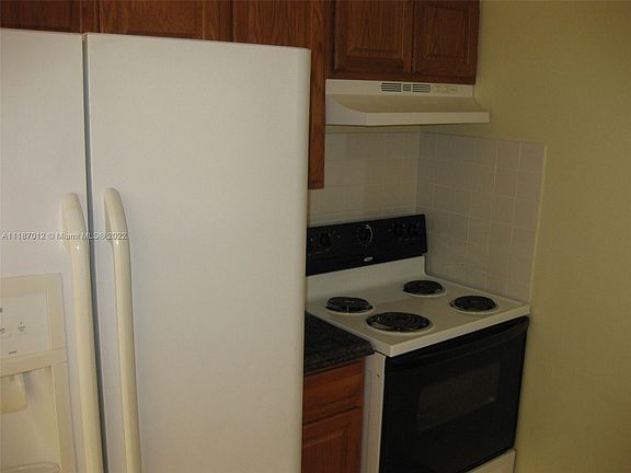4th image of 720 NW 7th Ave