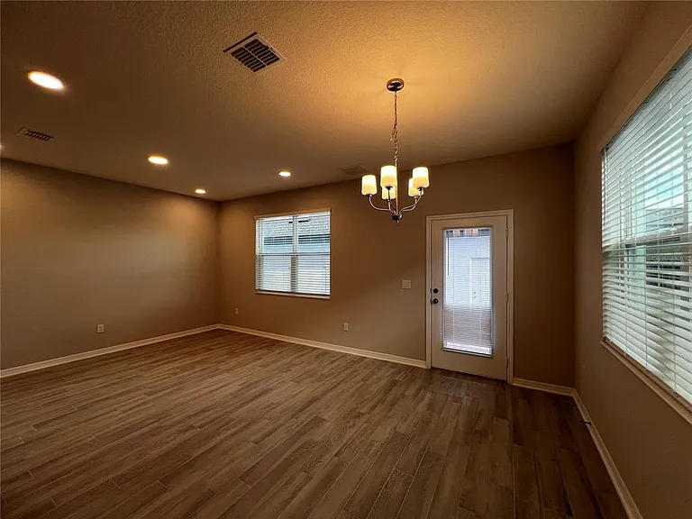 15769 Tollington Aly — Photo 10