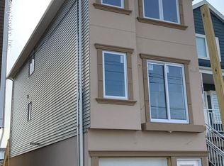 1030 Olympia Blvd, Staten Island, NY 10306
