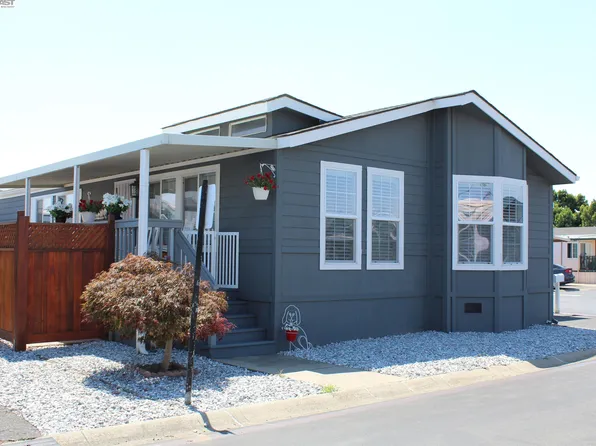 28350 Bradshire Rd, Hayward, CA 94545