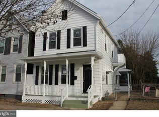 202 Broad St, Florence, NJ 08518
