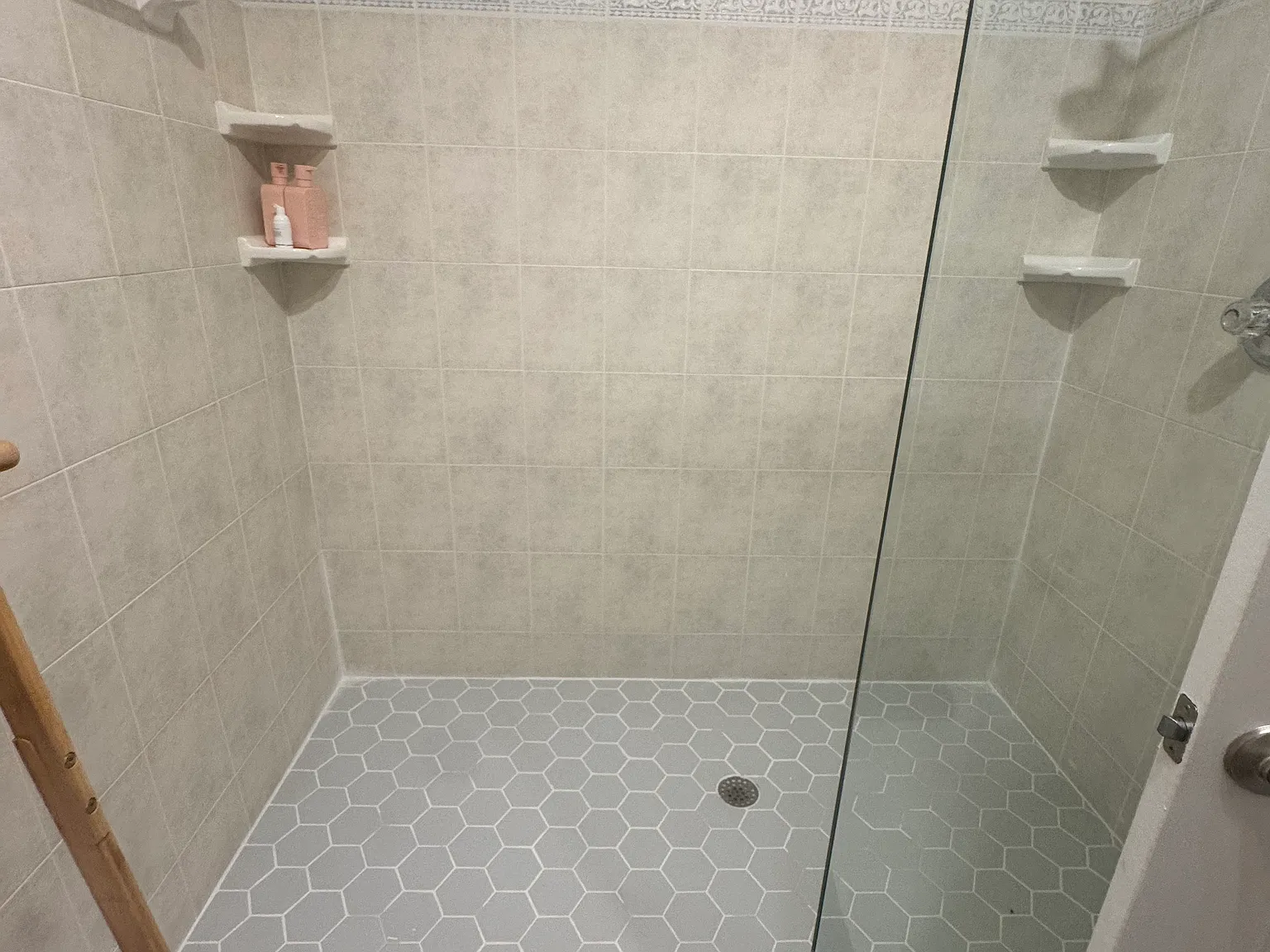 Studio, 650 sqft, $1,250 — Photo 2