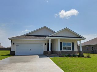 4963 Gaineswood Dr, Milton, FL 32583