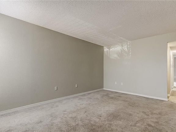 4th image of 710 Haven Pl