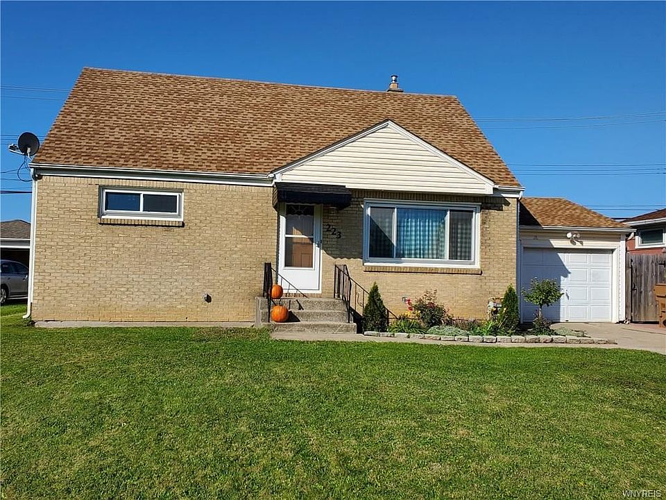1st image of 223 Santin Dr