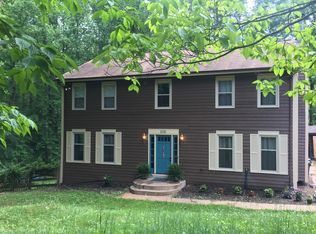 5639 Raider Dr, Warrenton, VA 20187
