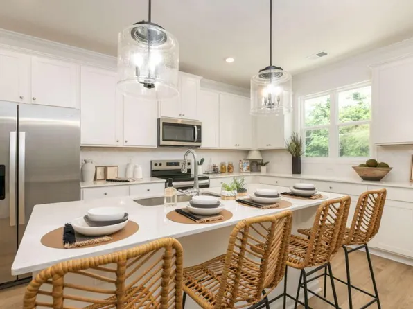 6213 Honeybell Aly, Mableton, GA 30126