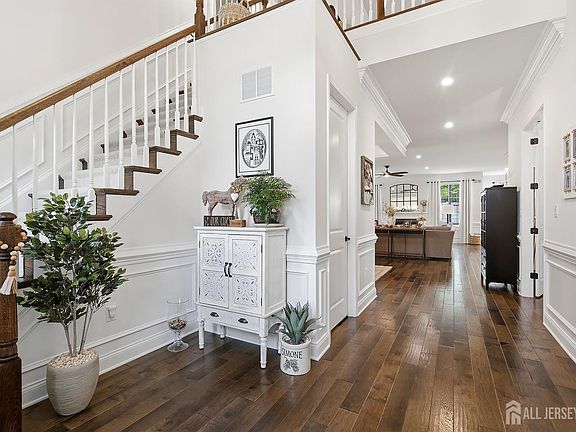 5th image of 23 Whistling Straits Dr
