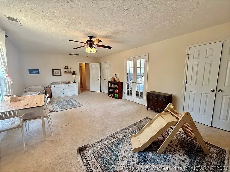 234 Pender Rd — Photo 23