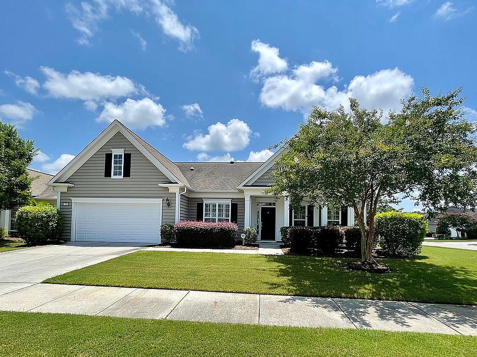 1st image of 315 Oyster Bay Dr