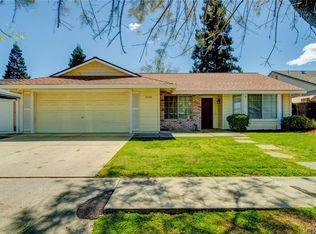 1160 E Donna Dr, Merced, CA 95340