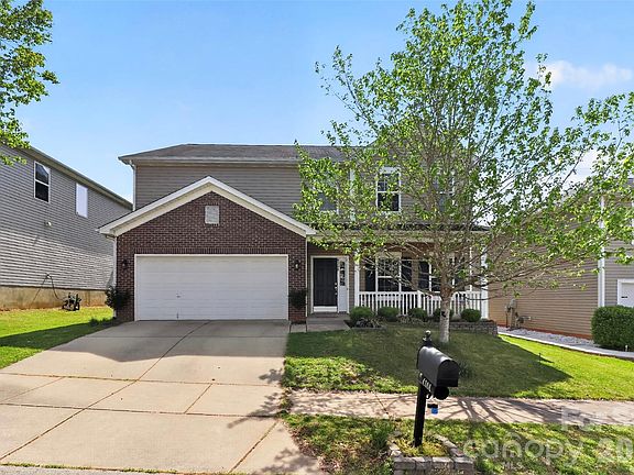 3rd image of 4308 Glenduran Ln