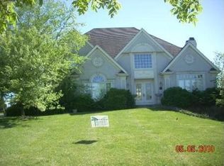 4N044 Henry Wadsworth Longfellow Pl, St Charles, IL 60175