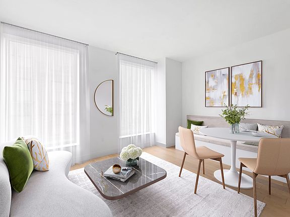 3rd image of 215 W 28th St APT 12E