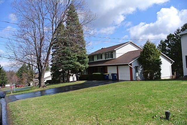 1st image of 109 Canterbury Dr